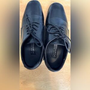 Perry Ellis Boys Dress Shoes Size 5 Black Worn Once w/ Box